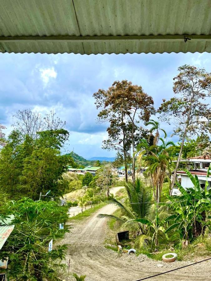 New Hostel Manuel Antonio, Meet New People Zewnętrze zdjęcie