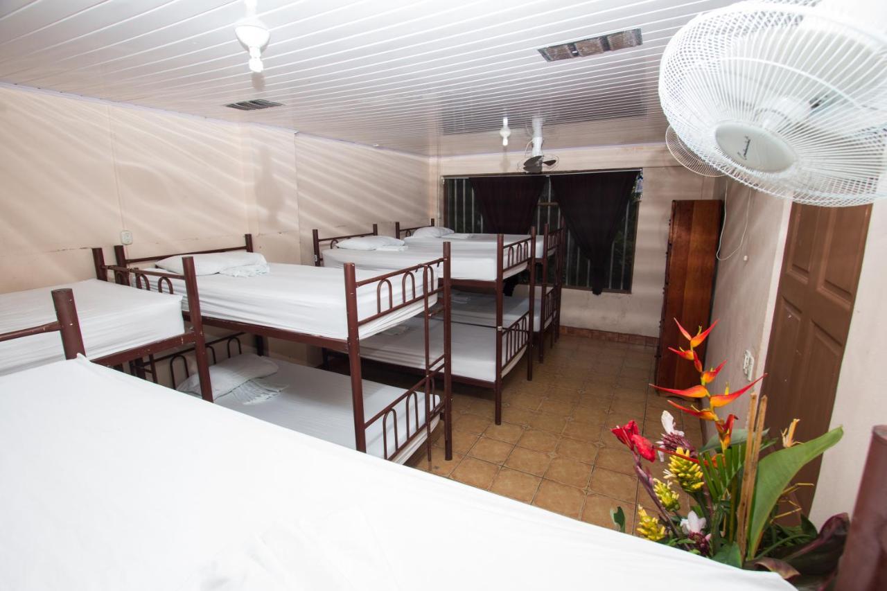 New Hostel Manuel Antonio, Meet New People Pokój zdjęcie